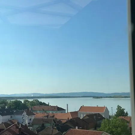 Aleks * Golubac